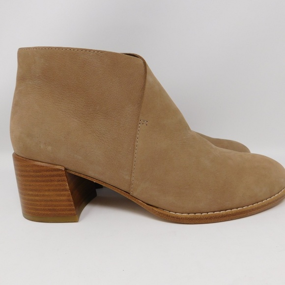 Eileen Fisher Women's Boots Melrose Tan Nubuck Leather Block Heel Booties Size 8 - Picture 1 of 15